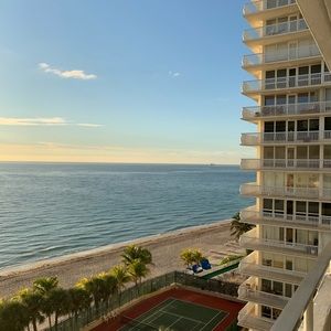 Meet your Posher, Justin